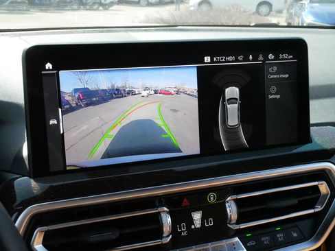 Used 2023 BMW X3 xDrive30i w/ Premium Package image 30