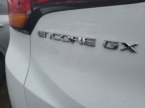 Used 2025 Buick Encore GX Preferred image 8