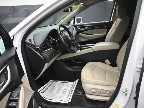 Used 2020 Buick Enclave Premium w/ Sun and Sites Package AWD/4WD image 17