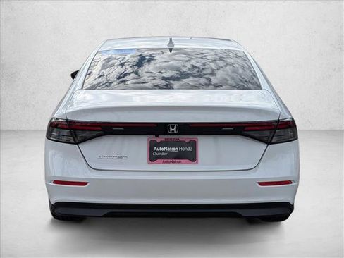 Used 2025 Honda Accord LX image 7
