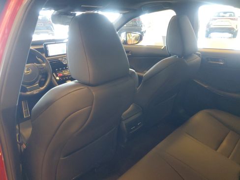 Used 2023 Lexus IS 500 image 17
