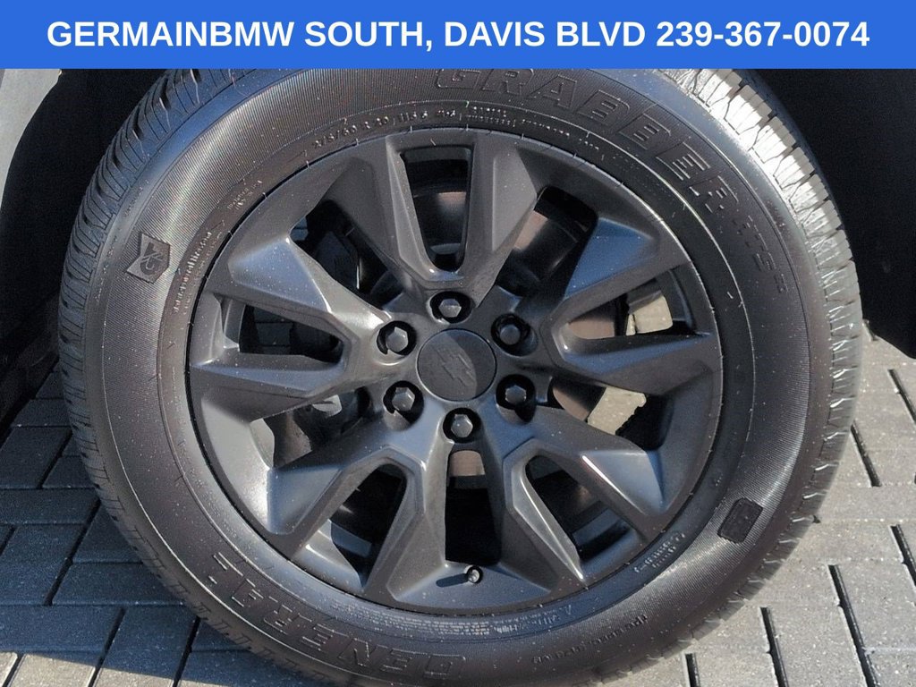 Used 2024 Chevrolet Silverado 1500 LT RWD image 12