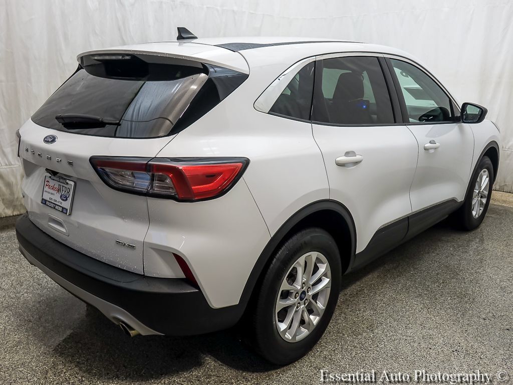 Used 2022 Ford Escape SE w/ Cold Weather Package AWD/4WD image 8