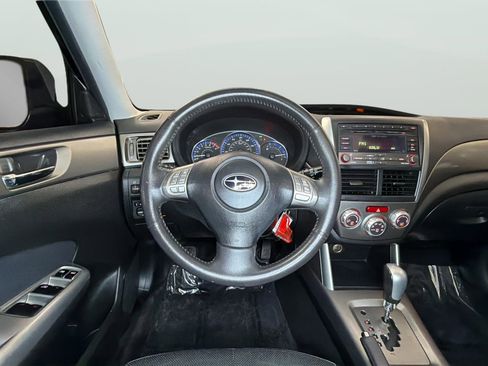 Used 2010 Subaru Forester 2.5X Limited AWD/4WD image 17