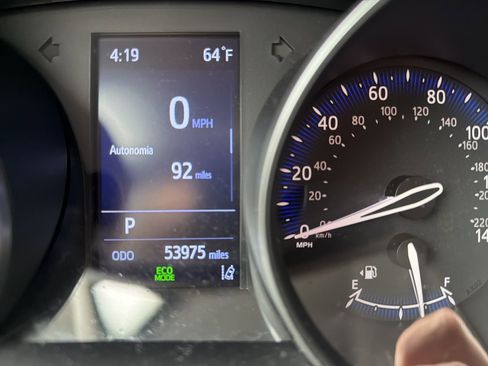 Used 2020 Toyota C-HR Limited image 16