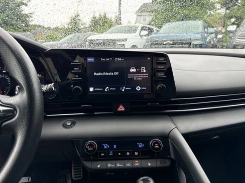 Certified 2022 Hyundai Elantra N Line FWD image 27