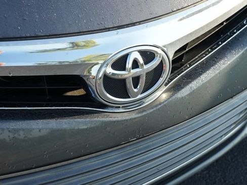 Used 2015 Toyota Avalon XLE Touring FWD image 10