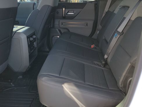 New 2025 GMC Hummer EV 3X image 7