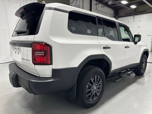 Used 2025 Toyota Land Cruiser 1958 image 7