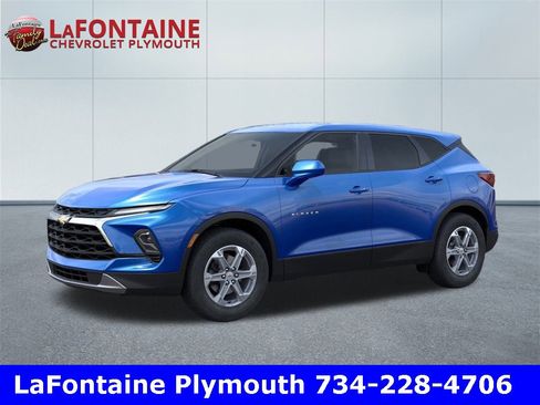 New 2025 Chevrolet Blazer LT image 2