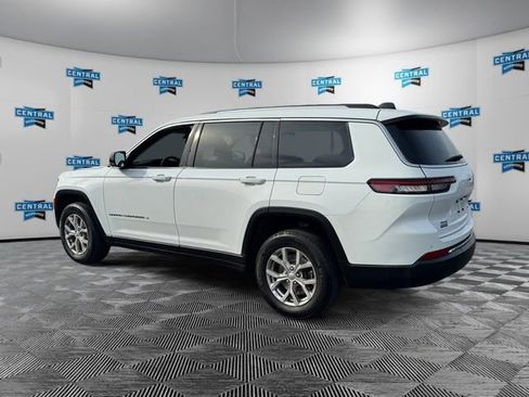Used 2023 Jeep Grand Cherokee L Limited image 3