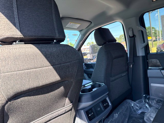 New 2027 Ford F250 XLT w/ XLT Premium Package AWD/4WD image 18