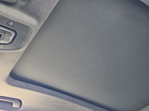 Used 2025 Audi RS Q8 performance image 30