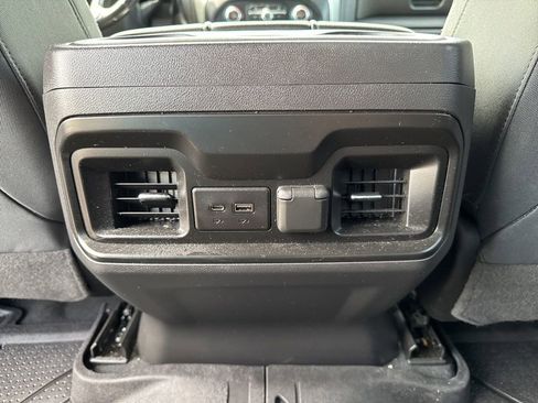 Used 2019 Chevrolet Silverado 1500 LT Trail Boss AWD/4WD image 28