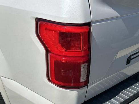 Used 2018 Ford F150 Lariat w/ Equipment Group 502A Luxury image 5