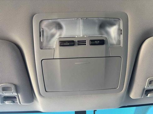 Used 2015 Toyota Avalon XLE image 33