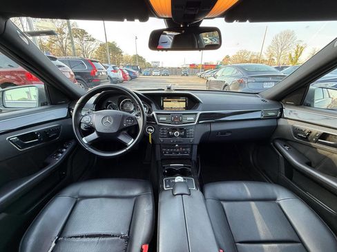 Used 2010 Mercedes-Benz E 350 Sedan image 14