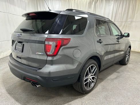 Used 2018 Ford Explorer Sport w/ Equipment Group 401A image 8