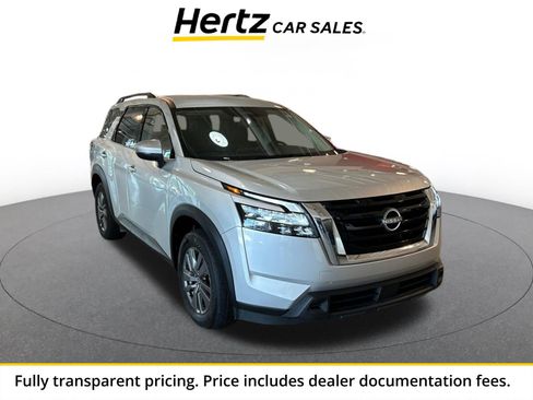 Used 2025 Nissan Pathfinder SV FWD image 1