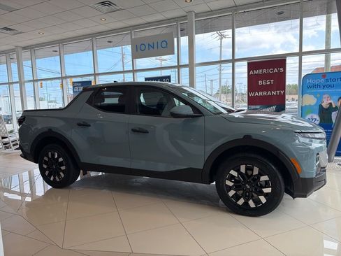 New 2026 Hyundai Santa Cruz SE AWD/4WD image 8