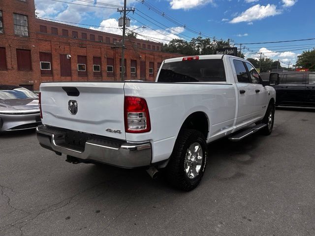 Used 2024 RAM 3500 Big Horn AWD/4WD image 7