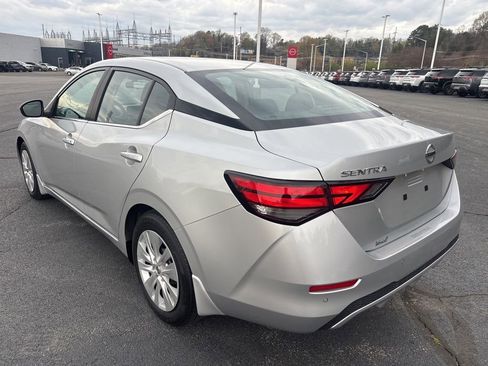 Used 2023 Nissan Sentra S image 3