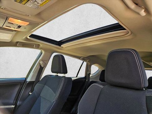 Used 2017 Toyota RAV4 XLE image 16