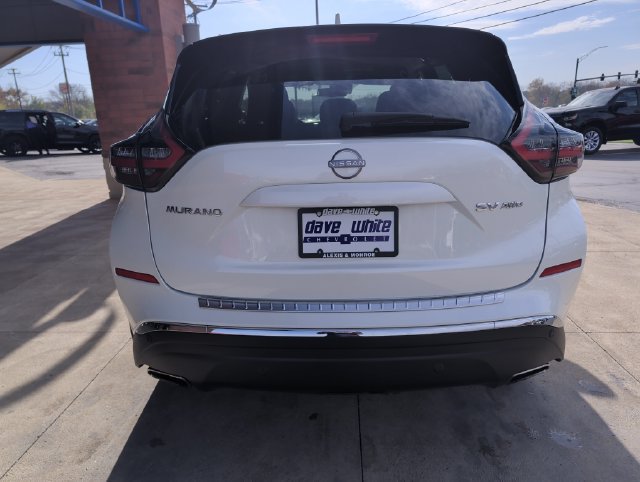 Used 2024 Nissan Murano SV AWD/4WD image 6