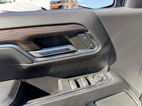 Used 2023 Chevrolet Silverado 1500 LT image 19