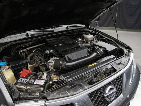 Used 2021 Nissan Frontier SV image 29