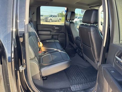 Used 2022 Chevrolet Silverado 2500 Custom w/ Custom Value Package AWD/4WD image 10