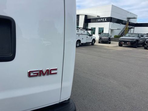 Used 2023 GMC Savana 2500 w/ Driver Convenience Package RWD image 27