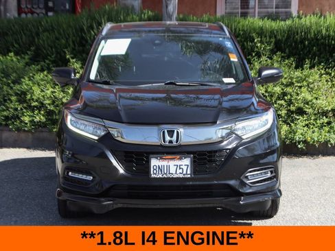 Used 2019 Honda HR-V Touring image 3