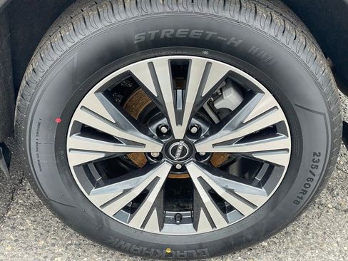 Certified 2023 Nissan Rogue SV AWD/4WD image 31