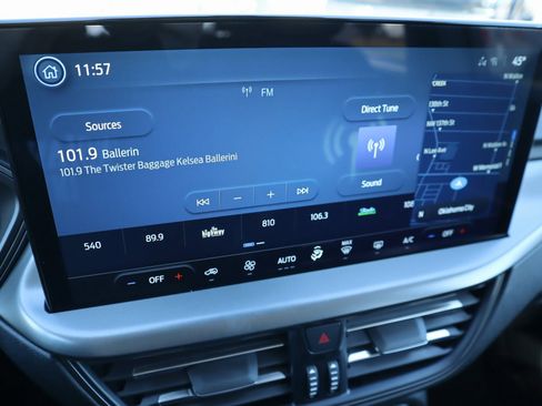 New 2026 Ford Escape Active w/ Tech Pack #1 FWD image 5