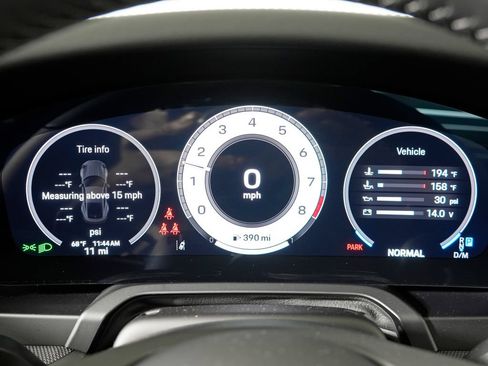 New 2026 Porsche 911 Carrera RWD image 22