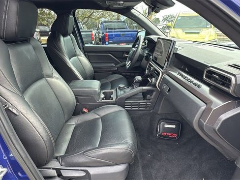 Certified 2025 Toyota Tacoma TRD Sport image 44