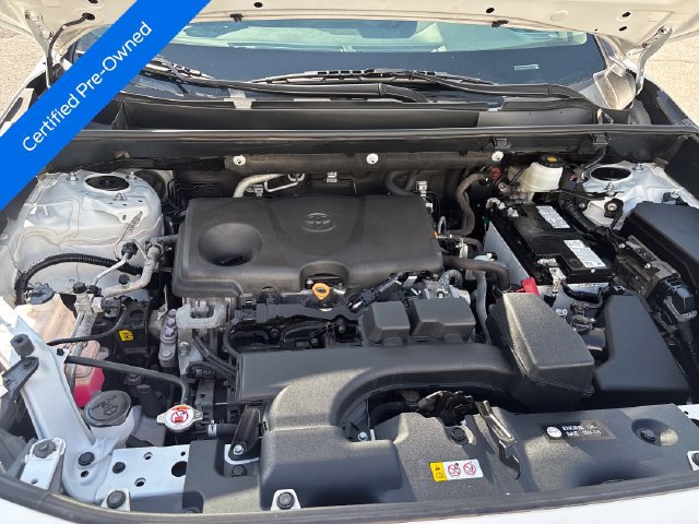 Used 2025 Toyota RAV4 LE FWD image 21