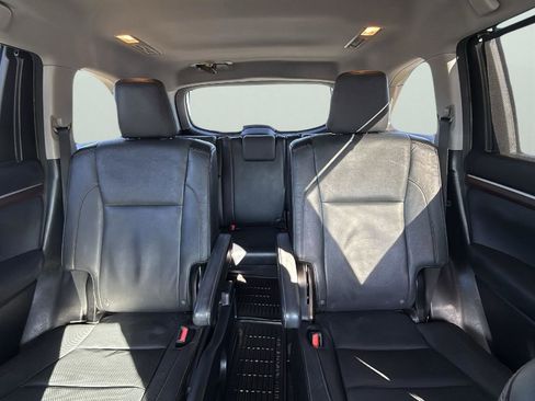 Used 2015 Toyota Highlander Limited image 26