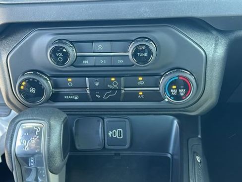New 2026 Ford Bronco 2-Door AWD/4WD image 19