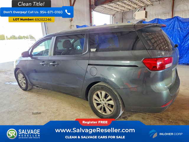 Used 2016 Kia Sedona LX w/ LX Convenience Package FWD image 3