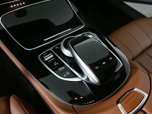 Certified 2018 Mercedes-Benz E 400 Coupe image 15