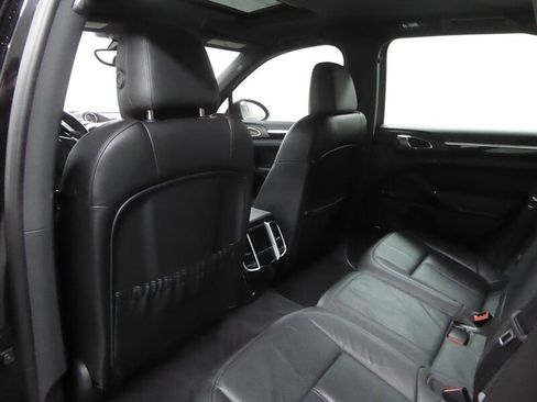 Used 2014 Porsche Cayenne AWD/4WD image 29