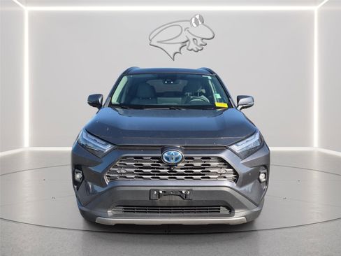 Used 2023 Toyota RAV4 Limited AWD/4WD image 8