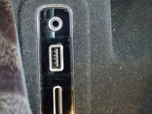 Used 2019 Maserati Levante S GranLusso image 33