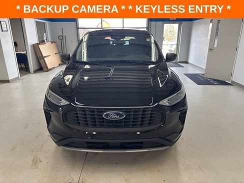 Used 2024 Ford Escape Active AWD/4WD image 4