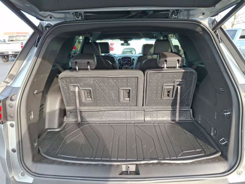 Certified 2023 Chevrolet Traverse LT w/ LPO, Floor Liner Package image 22