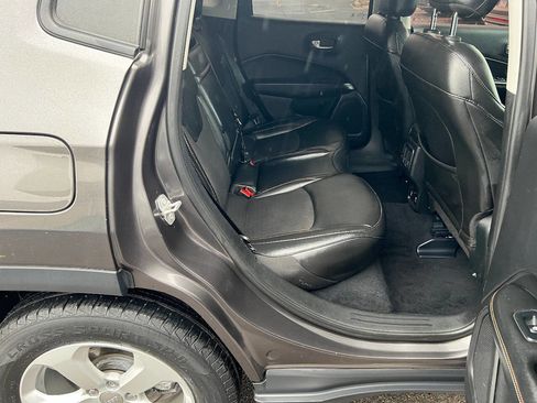 Used 2019 Jeep Compass Latitude w/ Popular Equipment Group image 22