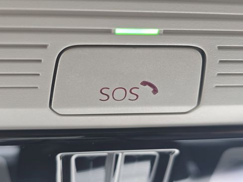 New 2026 Volkswagen Tiguan SE image 26