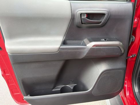Used 2023 Toyota Tacoma SR5 w/ Technology Package RWD image 32